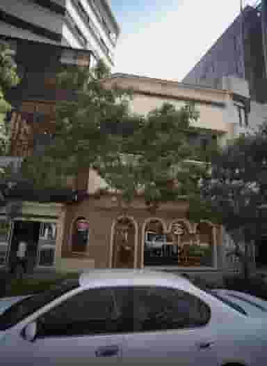 فروشگاه مواد غذایی در بالا خیابان مشهد