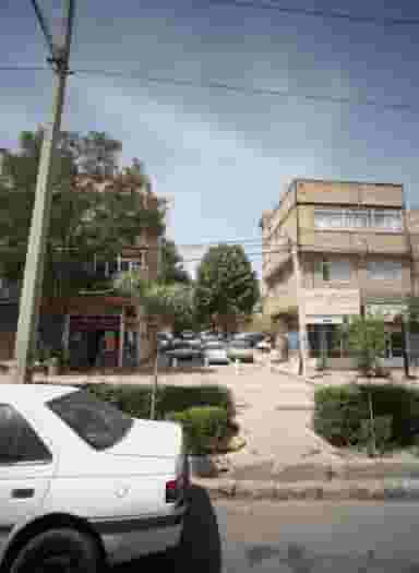 رز مارکت راد در بهارستان مشهد