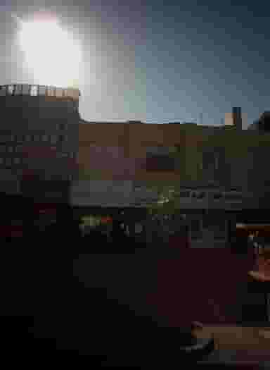 هایپر مارکت یزدان در راه آهن مشهد