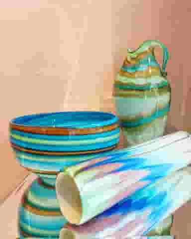 شیشه گل‌کار در فردوسی تهران