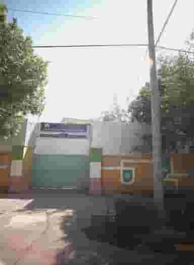 هنرستان فنی و حرفه ای دخترانه عترت در ایثار مشهد