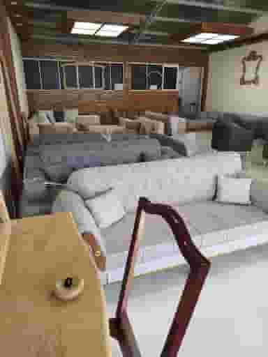 تولیدی مبل آیسن در شهر خمینی‌شهر