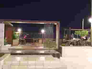 فود کورت کی آشیان در فاز دو شهرک ناجی آباد کاشان