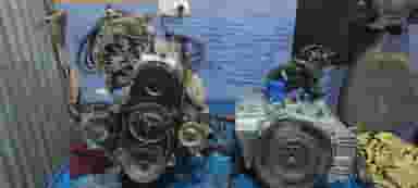 تعمیرگاه و مکانیکی سناتور مرتضی نوابی در انقلاب کاشان