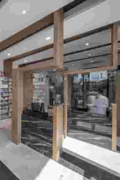 داروخانه شبانه‌روزی دکتر نجفی زاده در فاز دو شهرک ناجی آباد کاشان