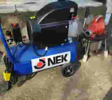 لوله کشی برداران قرایی در سر قلوه سبزوار