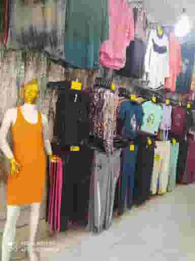 پوشاک‌ بهارک‌ اسپرت(ارزانسرا) در شهر نسیم شهر