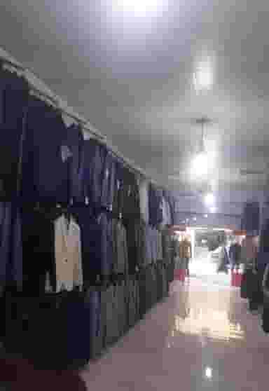 فروشگاه کت و شلوار امارات در شهر نسیم شهر