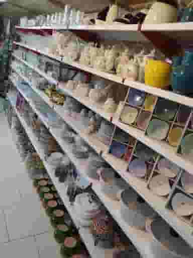 فروشگاه یاس کبود در فاز یک شهرک ناجی آباد کاشان