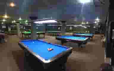 آکادمی بیلیارد سناتور در زاویه کاشان