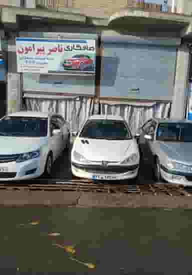 صافکاری بدون رنگ ناصر پیرامون در شهر بوکان