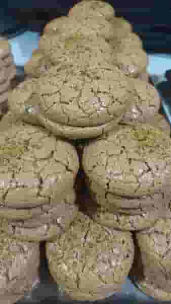 شیرینی کاج در شهر بوکان