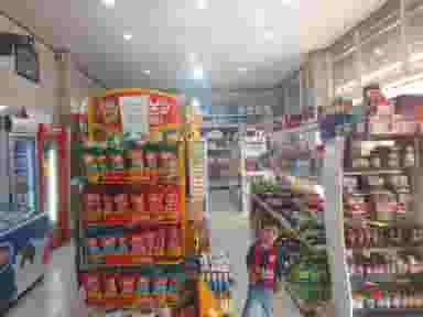 مرکز خرید وحدت در شهر بوکان