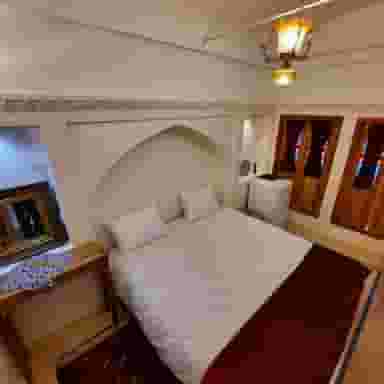 سرای سنتی دیبا در پاپک کاشان