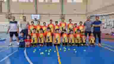 بدمینتون مرودشت بیژن خانعلی زاده در مهر آباد مرودشت