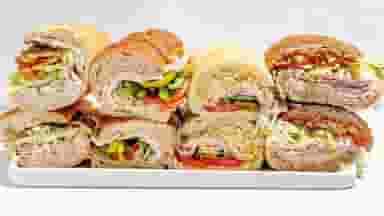 ساندویچ سردکام در شهر دورود