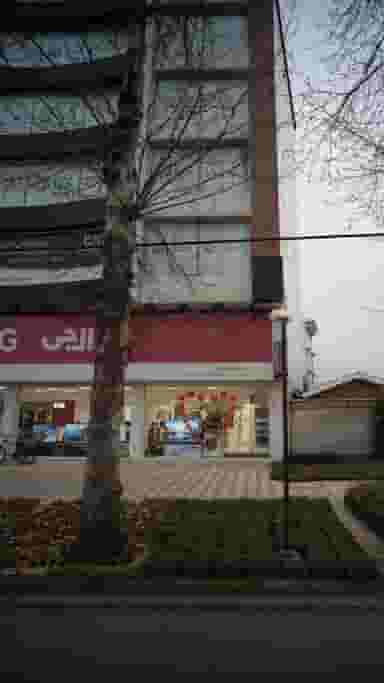فروشگاه طاهایی در پارک بازار لنگرود