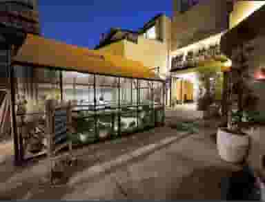 کافه گل در گلندوک لواسان