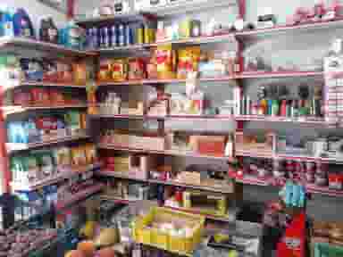 سوپر مارکت امیر علی در ذوات چالوس