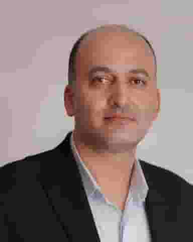 وکیل پایه یک دادگستری