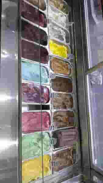 بابا بستنی در آزادی بندر ماهشهر