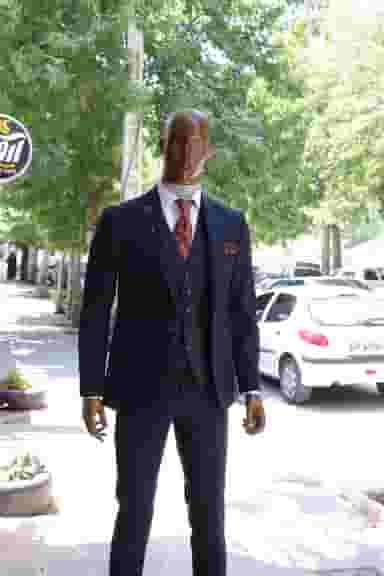 کت و شلوار پدر خوانده در بازار یاسوج