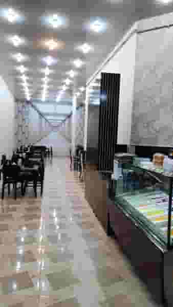 کافه و آبمیوه به فراو در شهر بانه