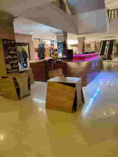 کافه پارلین در شهر ملارد