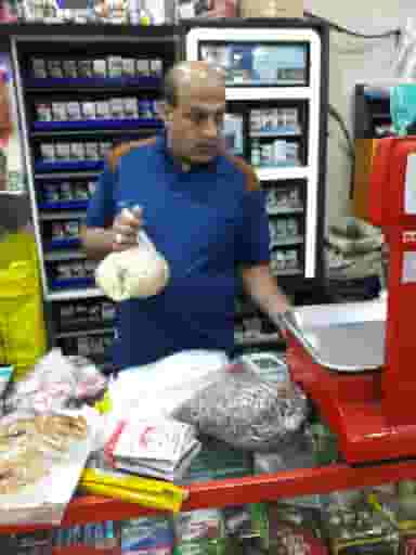 فروشگاه سایز بزرگ در طالقانی ساوه