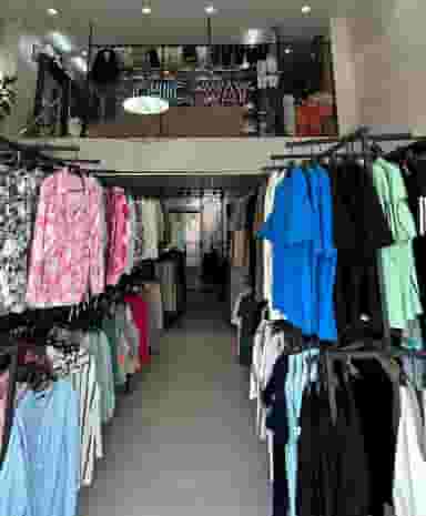 فروشگاه لباس شیک وی در امیر کبیر ساوه