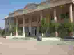 دبیرستان استعداد های درخشان شهید بهشتی در فرودگاه آبادان