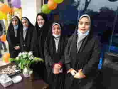 دبستان پسرانه صالحین (تیزهوشان) در بهار آبادان