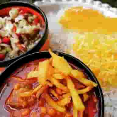 رستوران مادرمن در مروارید آبادان