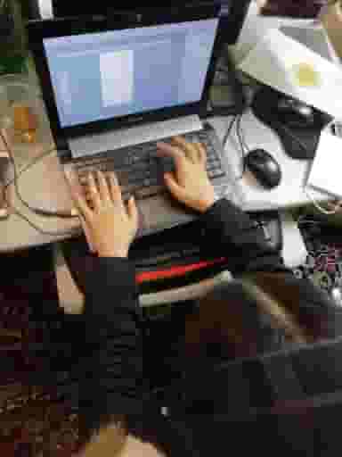 آموزشگاه کامپیوتر ساوه ( خصوصی + عملی ) در زمین شهری ساوه