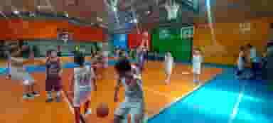 مدرسه بسکتبال علی حسینی در شرکت گاز ساوه