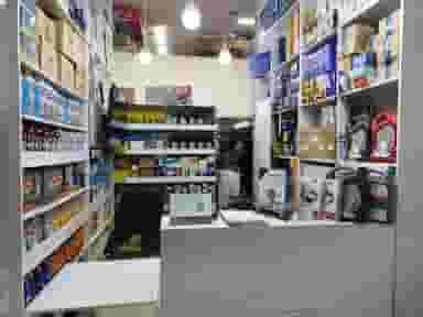 یدکی خودروهای چینی و هیوندا و کیا در دریا آبادان