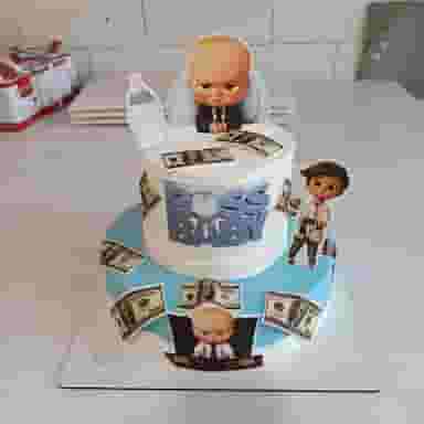 شیرینی سرای شهدبال در قلعه ماندگارانا مرند