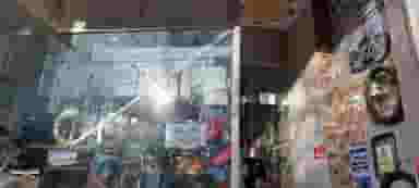 لوازم یدکی موتورسیکلت حاج عباسقلی رحمانی شهرکی در شریعتی 