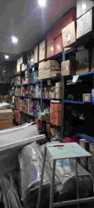 لوازم یدکی مدیران خودرو_جینی_کره ای_کرمان موتور در مجتمع نگین اندیشه بروجرد