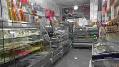 شیرینی سرای سادات در شهر نظرآباد