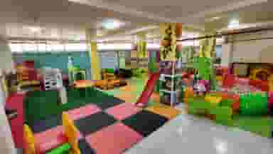 پیش دبستانی و دبستان مهتاب در فاز ۴ پرند