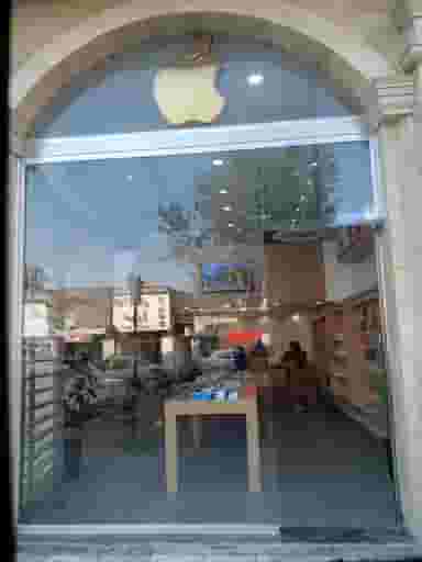 فروشگاه اپل استورآقاخانی در امام خمینی قائم شهر