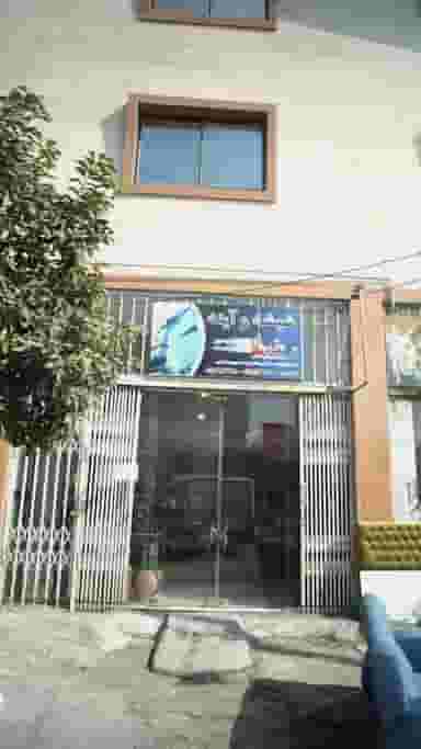 شیشه و آینه رضا در احمدی قائم شهر