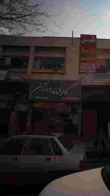 گالری پرده آرین در امام خمینی قائم شهر