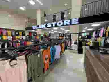 پوشاک تاجیک استور در حافظیه فردیس