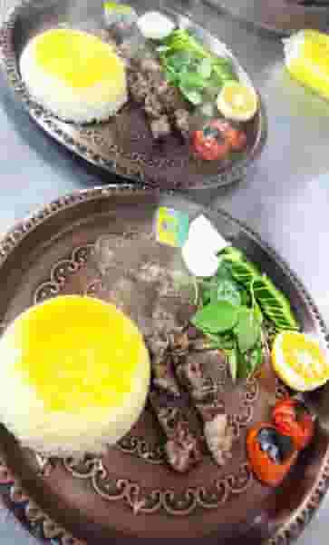 کباب سرای سجاد در رهبر صومعه‌سرا