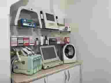 کلینیک لیزر و زیبایی آسلی در شهر فردیس