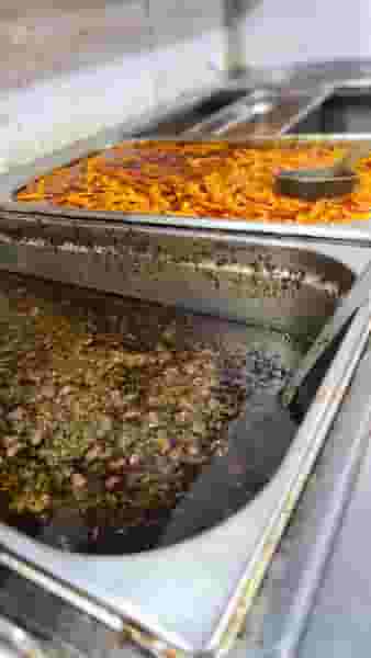 آشپزخانه یاحسین در سرسنگ کاشان