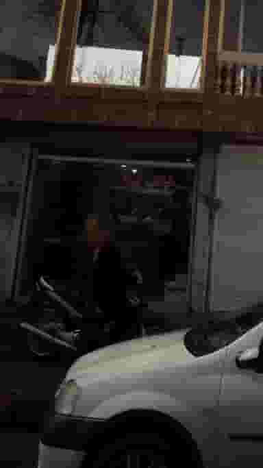 خیاطی زنانه بیتا در کاشف لاهیجان