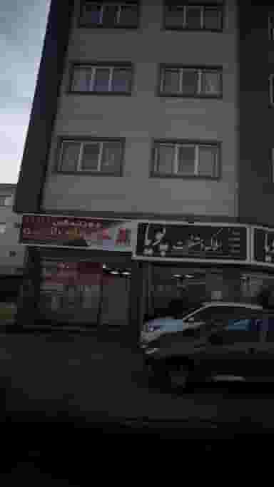 دوزندگی ماه بانو در کشتارگاه لاهیجان